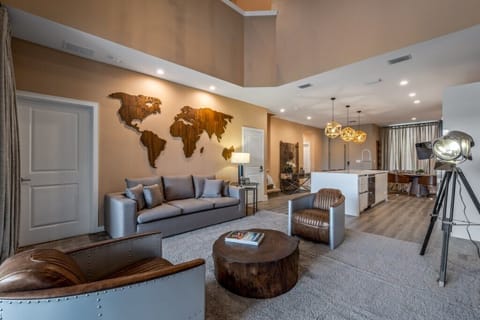 LivingRoom4BDR