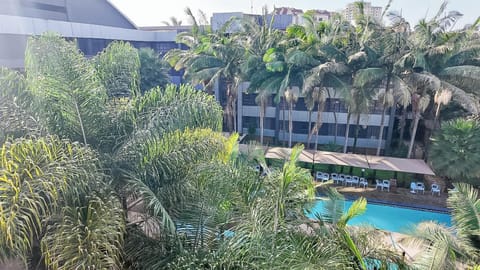 Premium Double Room | Premium bedding, minibar, desk, free WiFi