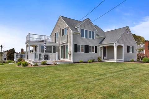 25 Seaview Ave.