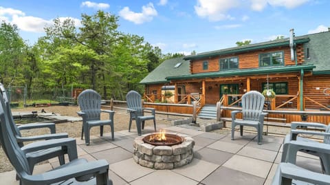 Firepit Patio for Evening Gatherings