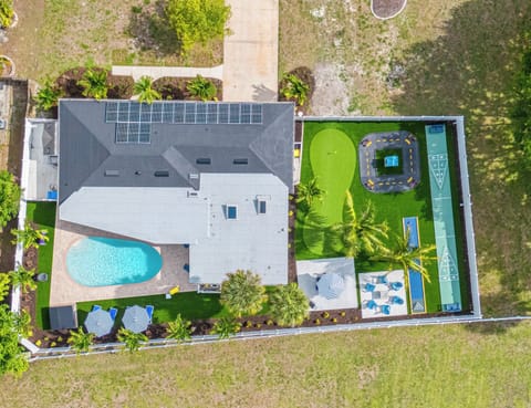 Look at this Dreamy Paradise! So many fun amenities.