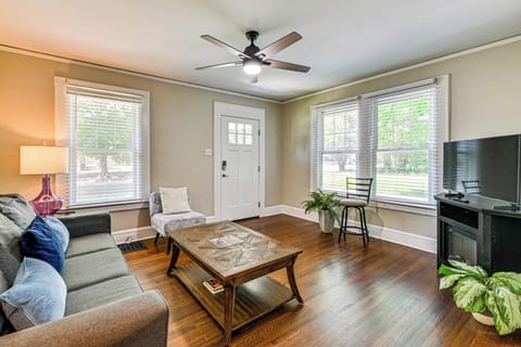 Charlotte Vacation Rental | 2BR | 1BA | 1,000 Sq Ft