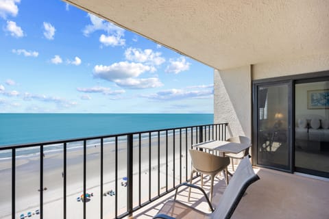 Amazing Oceanfront View from Private Balcony