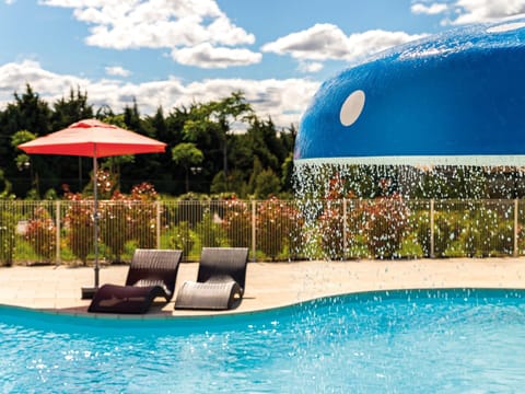 Cottage | Pool | Outdoor pool