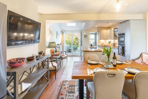 Beau Rivage, Cley: Kitchen/ dining room