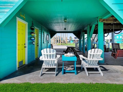 House, 2 Bedrooms | Outdoor dining