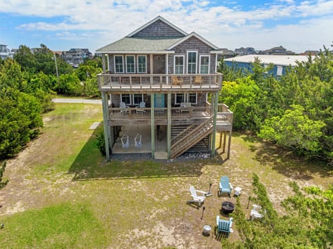 HISA23: Wanderlust Shores | Rear Exterior