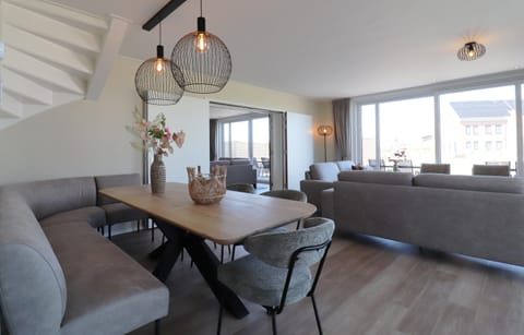 House | Living room