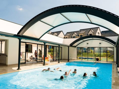 Cottage | Pool | Indoor pool, outdoor pool