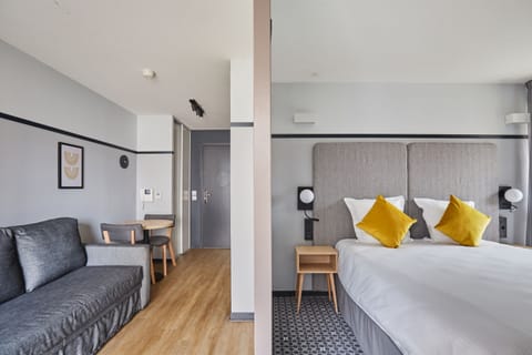Our bright and comfortable suite is perfect for your next city trip