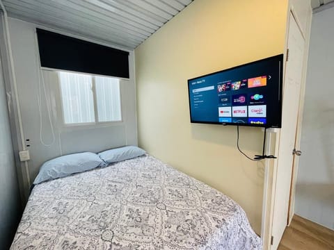Studio, 1 Double Bed, Non Smoking, Private Bathroom | WiFi (free)