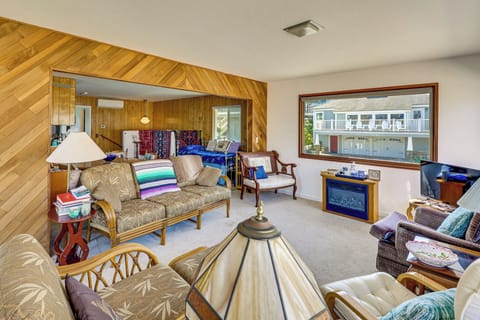 Cambria Vacation Rental | 1BR | 1BA | 800 Sq Ft