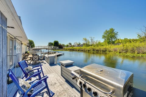 Syracuse Vacation Rental | 2BR | 1BA | 900 Sq Ft