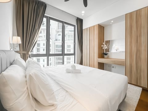Apartment, 3 Bedrooms | Iron/ironing board, free WiFi