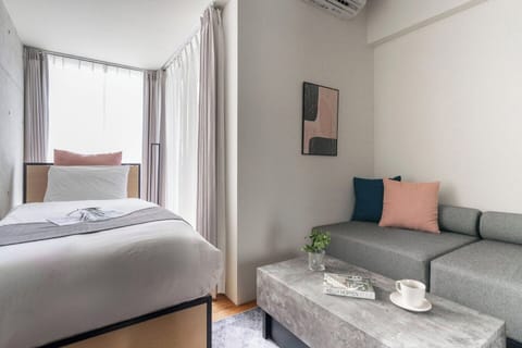 Room, Non Smoking (i05) | Free WiFi, bed sheets