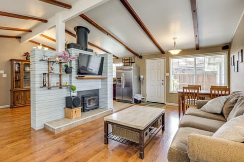 House (3 Bedrooms) | Front of property