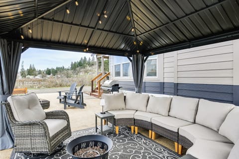 Cottage (2 Bedrooms) | Interior