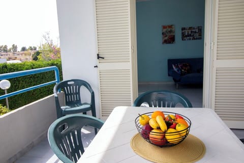 Balcony / Terrace / Patio