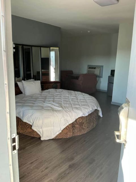 Deluxe Room | Free WiFi