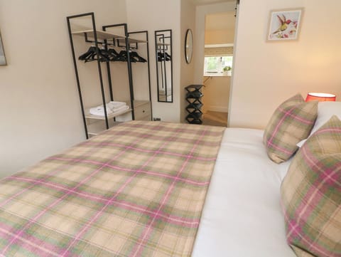 1 bedroom, WiFi (free), individually decorated, individually furnished