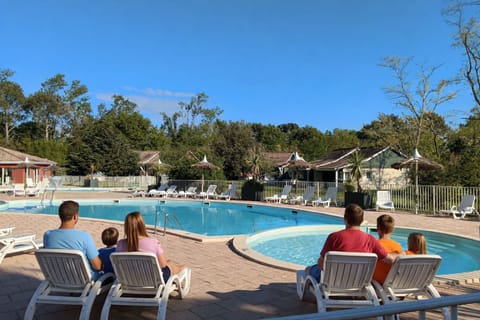 Settle into a sun lounger and soak up the gentle Aquitaine sun — the Atlantic coast doesn't get much better than this.