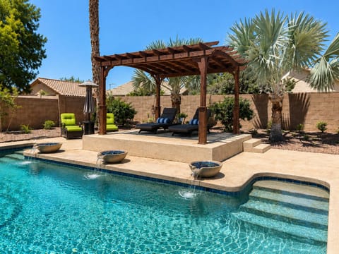 Private Pool with Mountain View’s 