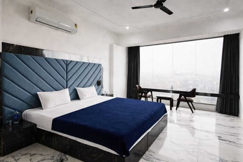 Family Double Room, City View | City view