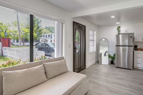 House (1 Bedroom) | Interior