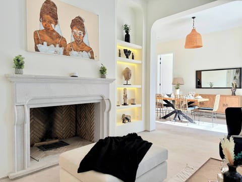 House, 3 Bedrooms, Private Pool | Living area