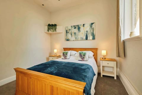 Flat 2, Club Chambers - Host & Stay