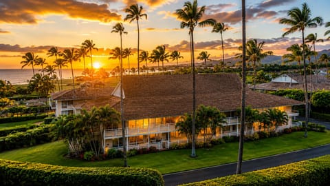 Where the sun rises over the Pacific and every morning feels like this — welcome home to Kauai.