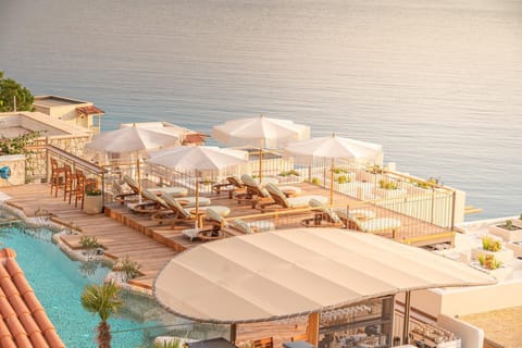 Sundeck
