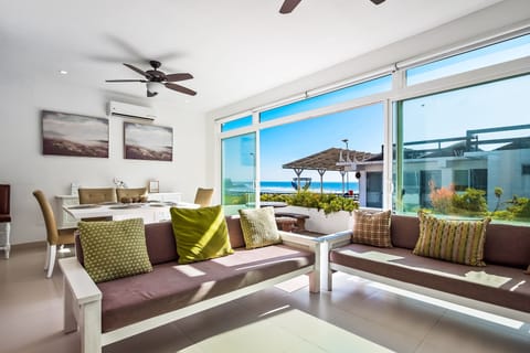 Villa, Multiple Beds, Kitchen, Ocean View (Villa Olivo 45 - Playa Arcangel) | Living area