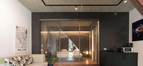 Overview of the room