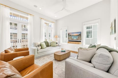 Living Room, 2nd Floor