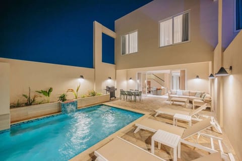 Welcome to Costa Catalina! The newest luxury villa in the AtMonchi Luxury & Boutique Villas collection in Aruba!