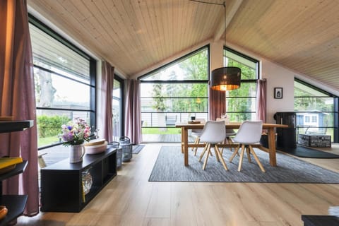 House | Living room