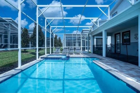 Private pool