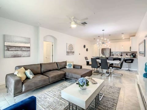 Spacious Modern Living Room with Stylish Sectional Sofa