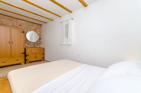 House | Iron/ironing board, cribs (free), WiFi (free)
