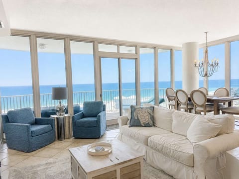 Expansive Gulf Views 