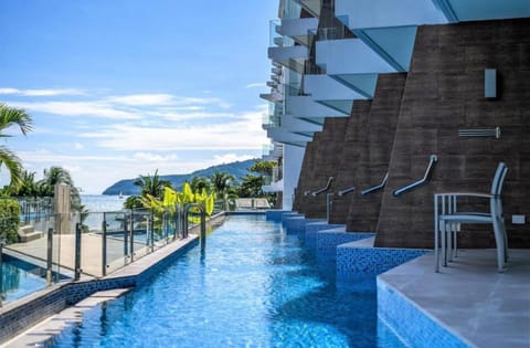 Beachfront A405 Seaview Studio Rawai Phuket (9963)