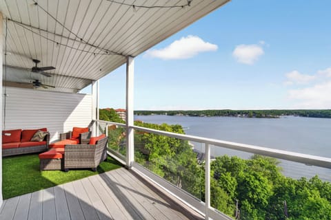 LAKEOZARKVACATION.COM