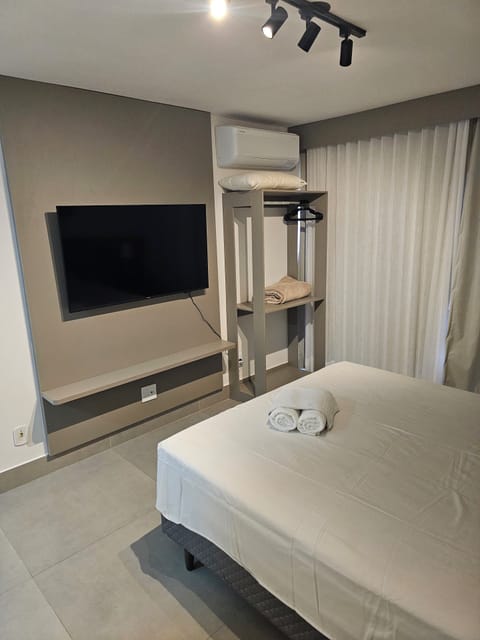 Iron/ironing board, free WiFi