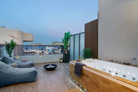 Balcony with stunning views for lounging and spending time together.