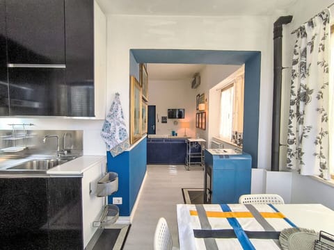 Apartment, Balcony, Coast, Hotel, Resort, Seaside Resort, Resort Town, Bay, Penthouse Apartment