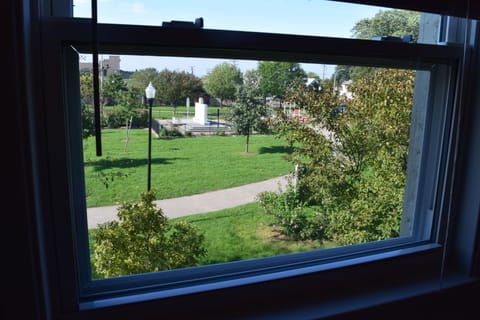 Studio Suite, City View | Exterior