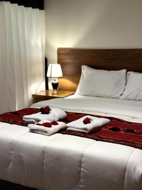 Basic Double Room, Patio, Courtyard View | Desk, laptop workspace, soundproofing, free WiFi