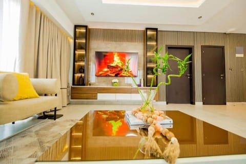 828672022 living room