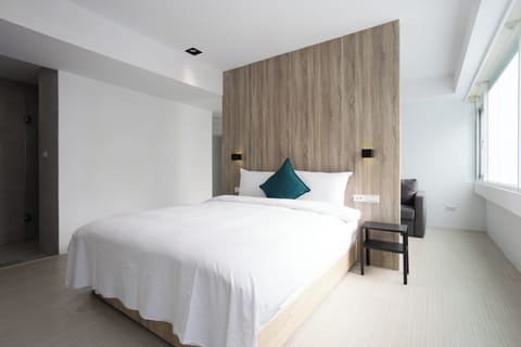 Deluxe Double Room | Free WiFi